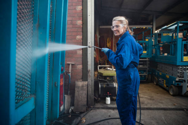 Best Sign and Awning Cleaning  in Iron River, MI
