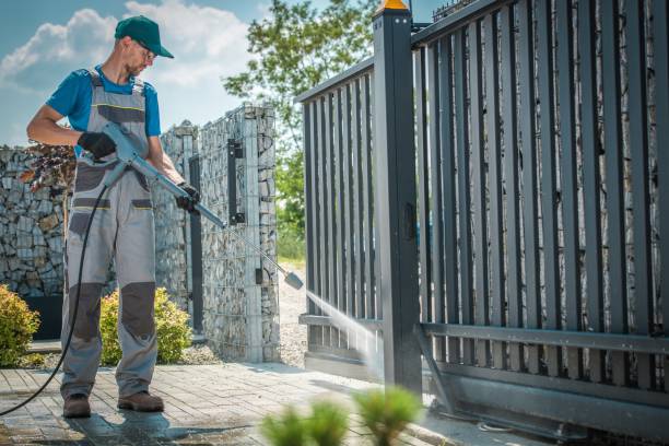 Best Restaurant Pressure Washing  in Iron River, MI