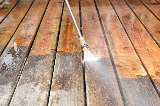 Best Parking Lot and Garage Cleaning  in Iron River, MI